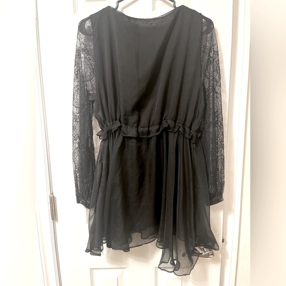 Faux Fur Lace Mini Dress - Picture 5 of 5